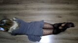 Kakiku di pantyhose, kaki, jari kaki, gaun pendek snapshot 9