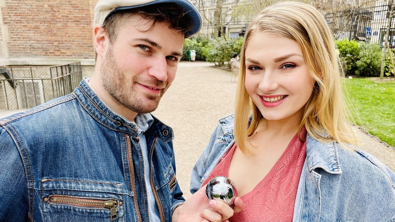 Anál: bekötve a parkban, majd fasz a seggbe! dateranger.com