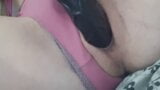 Gran consolador negro en mi coño mojado follando en primer plano snapshot 4