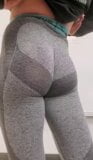 Realmente mostrando mis nalgas en forma en este snapshot 2