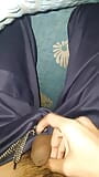 Masturbándose en la ropa de mi amigo snapshot 16