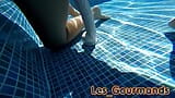 Milf follada en todas las posiciones de la piscina, consolador enorme y paja bajo el agua snapshot 8