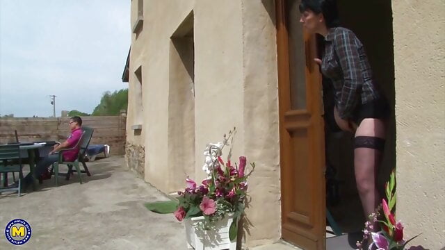 The Adventures of a Seductive Lady: Her Wild Anal Sex Experience with Her Neighbor’s Shiny Butt!