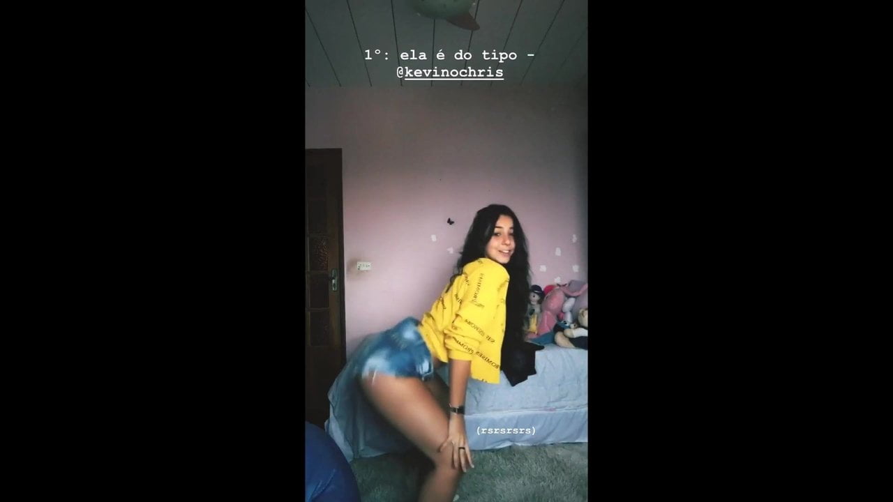 Leticia castro dançando