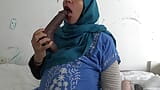 A pregnant turkish wife wants to have sex with black guys - TURK PORNO KONUSMALI snapshot 15