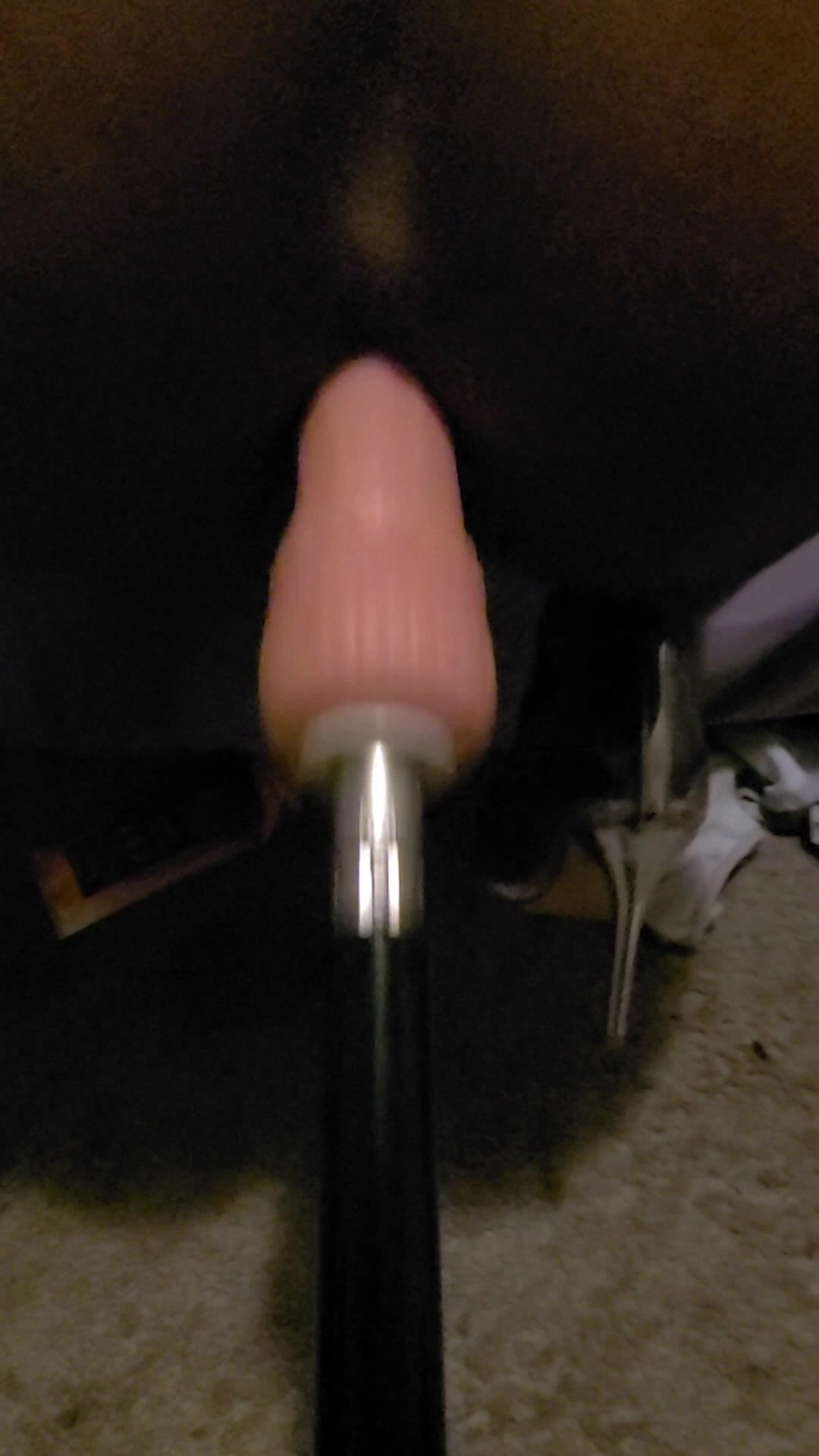 Anal mit fickmaschine snapshot 2