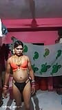 Madhuri Bhabhi travestiet snapshot 3