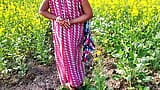 Bhabi did pissab in mustard cultivation !! Bangla boudi sorser khete pisab kore dilo re  snapshot 5