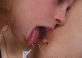 Harig lesbo duo - p2 snapshot 2