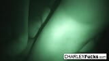 Sexo amateur de visión nocturna de Charley snapshot 15