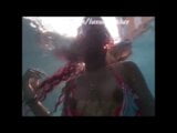 Luxxx sexy culo twerking en la piscina snapshot 9