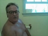 Papi wichst im Badezimmer snapshot 8