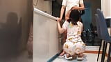 キッチンで私のアラブのガールフレンドとのセックス snapshot 3