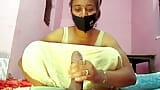 Desi vysokoškolská přítelkyně šuká v hotelu Oyo (čistý zvuk v hindštině) snapshot 2