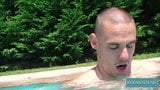 Jason deepthroat Marcie onder water snapshot 10