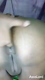 Desi Moti kamwali ki gaand me toy ghuchake faar diya snapshot 12