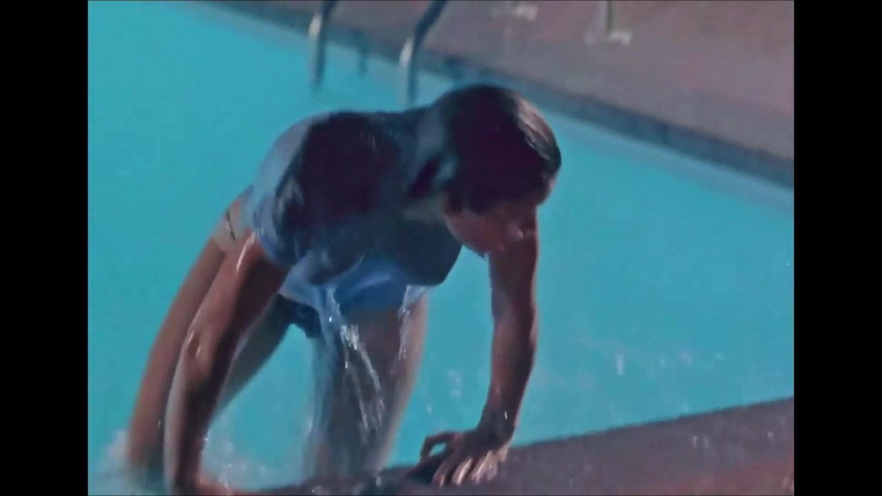 Jessica Biel Bikini - Oh the Hotness