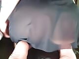 Hotblondygirl vingert haar kont en haar strakke poesje in zwarte lingerie snapshot 3