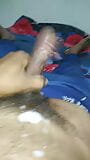 Video xxx, video desi xxx, video xxx masturbazione desi, ragazzo indiano che gioca con il suo cazzo snapshot 4