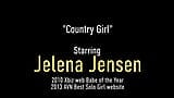 Penthouse pet Jelena Jensen scopa un dildo di legno come una cowgirl! snapshot 1