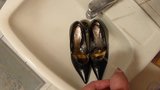 Piss in wifes high heels snapshot 9