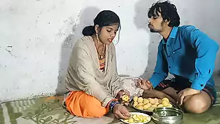 Pani Puri Kha Kar Maza Aa Gaya Uske Baad Chudai Kiya HD Video XXX ...