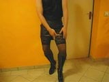 Tranny - DWT - Zeigt Beine und Schwanz snapshot 3