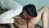 Skutečná desi Jija-Sali hardcore romantické sexuální video s mluvením v hindštině snapshot 10
