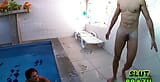 Caliente madura follada en la piscina snapshot 7