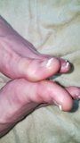 Cum all over my gorgeous toes and feet snapshot 4