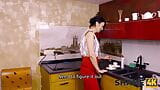 Shame4k. MILF no necesita problemas y tiene sexo con semental en la cocina snapshot 6