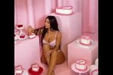 Kardashians in Skins snapshot 4