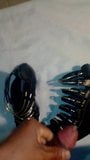 Perfectas plataformas negras shoejob cumshot snapshot 10