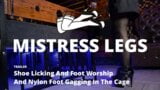 Sko slickar och fotdyrkan och nylon foten munkavle i buren snapshot 1