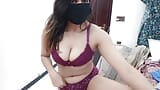 Chica india de la escuela completo caliente y sexy baile desnudo snapshot 3