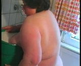 Sbbw maturo fa le faccende domestiche snapshot 19