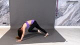 Coño recortado, tetas grandes, nena flexible Vera Zachem snapshot 8