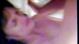 Corno filma sua esposa curtindo sexo com um estranho snapshot 2