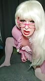 Sissy rosa viene! snapshot 7