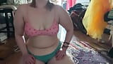 Chubby Pale Woman Masturbating snapshot 2