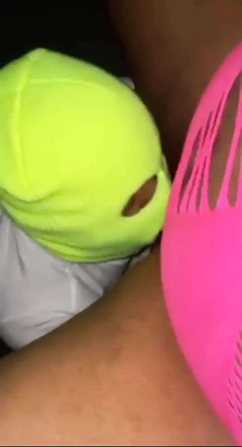 Dl μπασκετμπολίστας πιπιλίζει το chub tranny