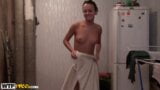 Bhabi ha scopato duramente facendo un bagno senza vestiti snapshot 4