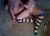 Betty und Kitty versuchen es anal snapshot 18