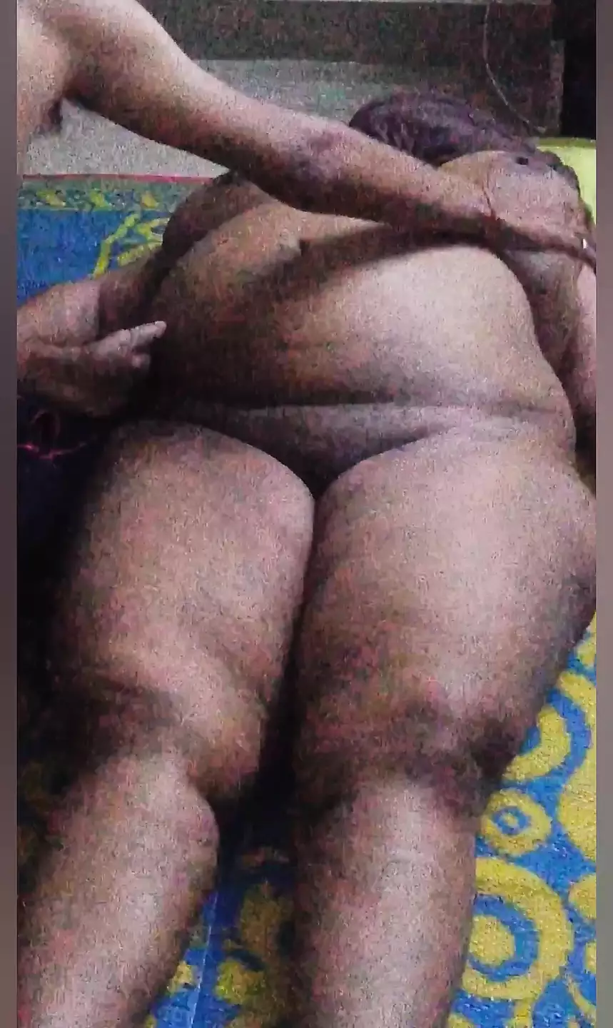 Wife Massage by Stranger and Husband Record: Hidden ...