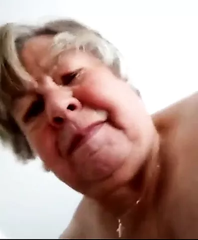 Velha Mostrando O Bucetao: Latina Porn | xHamster
