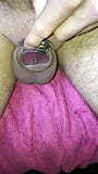 Mijn lul in platte kuisheidskooi met urethrale plug zetten snapshot 13