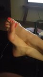 Uzun ve ince ayak parmaklarım snapshot 7