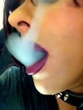 Close up, maquiagem fumando snapshot 11