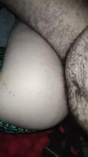 Үлкен және қалың мүшесі бар әйелінің сүйіктісі