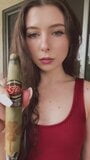 Cigarro de mujer snapshot 3